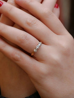 Bague trilogie or jaune diamants taille ancienne 0.95ct - Castafiore