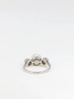 Bague trilogie platine perle diamants - Castafiore