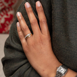 Bague Trinity CARTIER trois ors et diamants - Castafiore