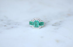 Bague Trois Emeraudes et Diamants sur Or Blanc - Castafiore