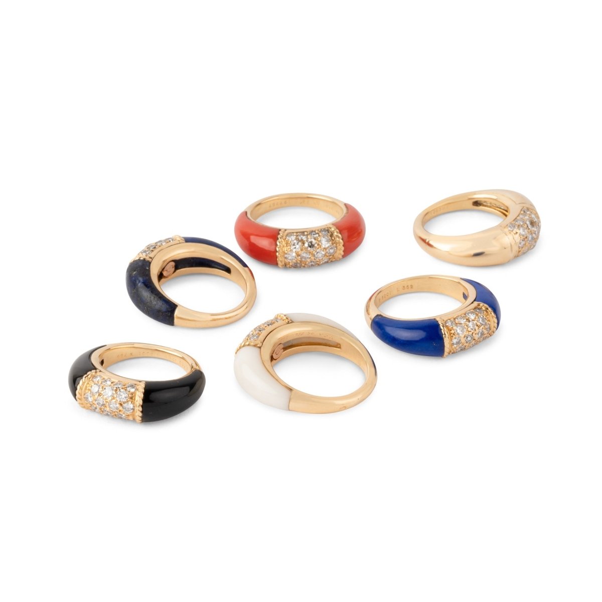 Bague Van Cleef &amp; Arpels, collection Philippine en corail - Castafiore