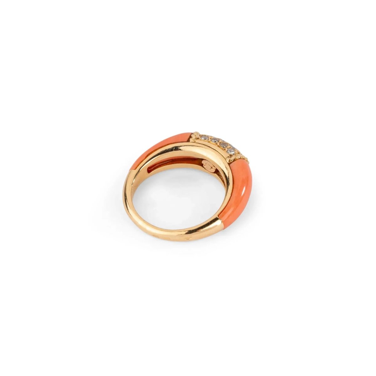 Bague Van Cleef &amp; Arpels, collection Philippine en or jaune et corail - Castafiore