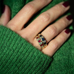 Bague VAN CLEEF & ARPELS en or jaune, saphirs et diamants - Castafiore