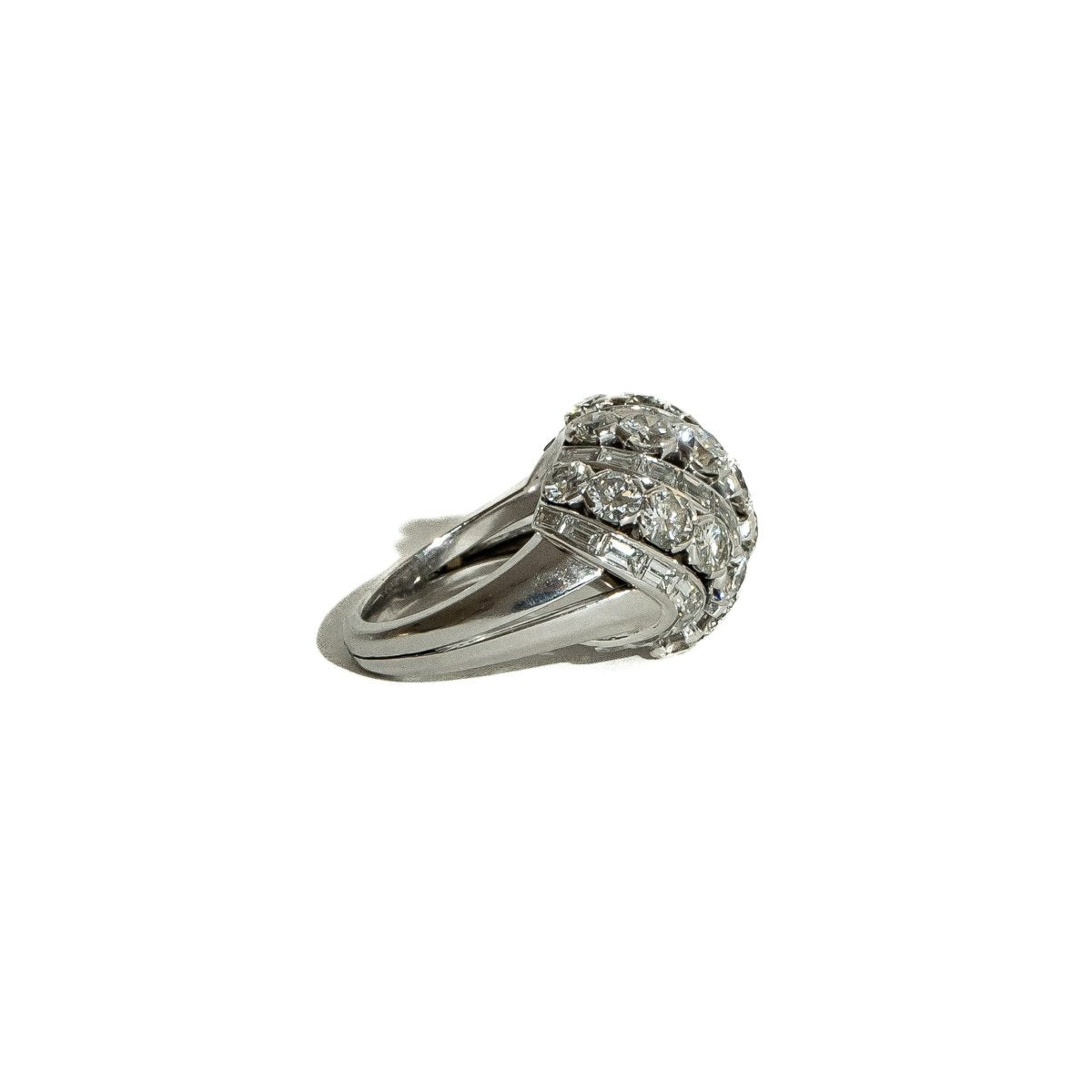 Bague VAN CLEEF & ARPELS en platine et diamants - Castafiore