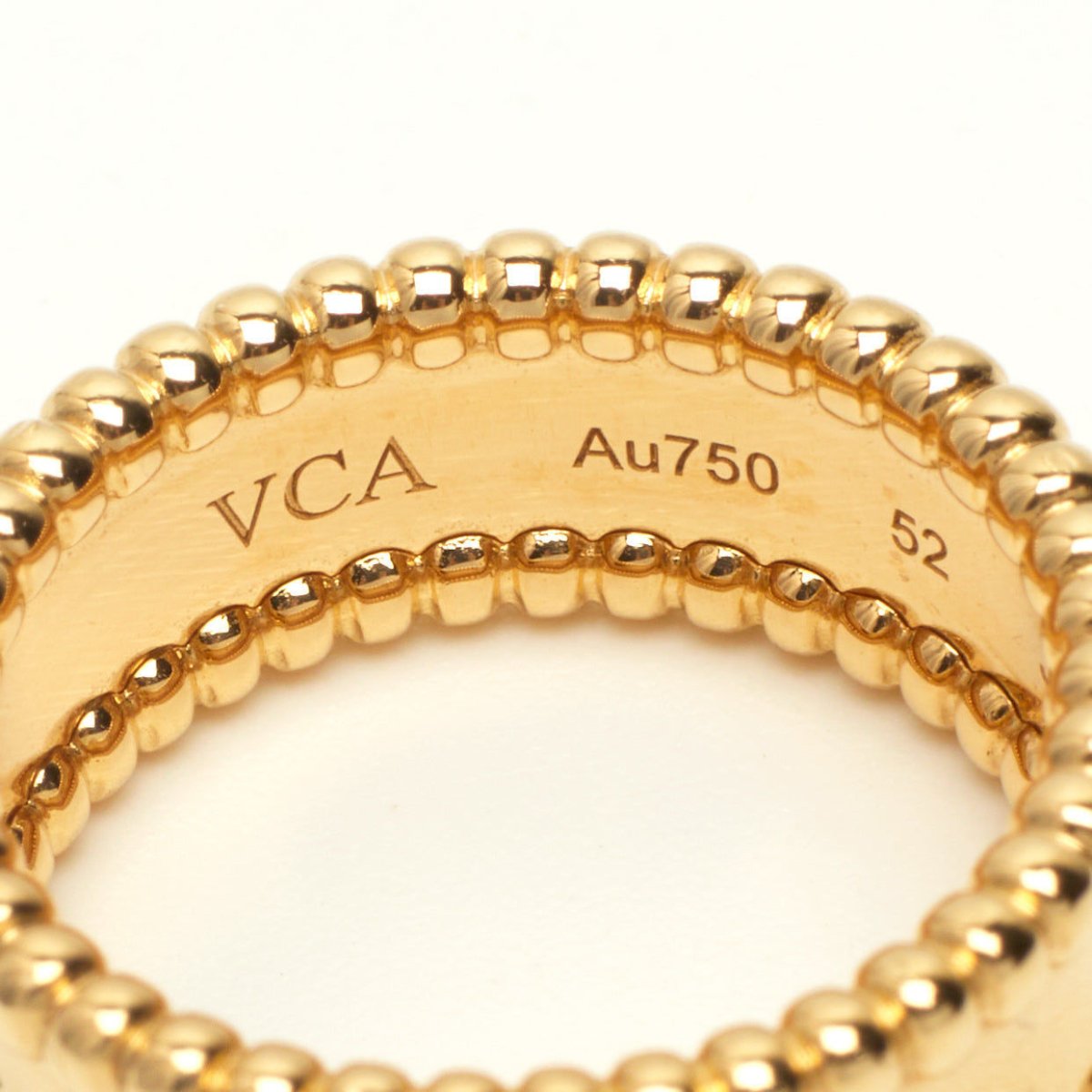 Bague Van Cleef & Arpels Perlée Signature en or jaune - Castafiore