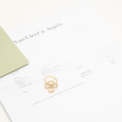 Bague Van Cleef & Arpels Sweet Hearts en or jaune, diamant et nacres - Castafiore