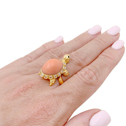 Bague VAN CLEEF & ARPELS "Tortue" en or jaune, diamant et corail - Castafiore