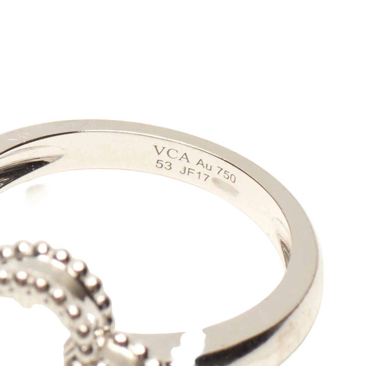 Bague VAN CLEEF & ARPELS "Vintage Alhambra" en or blanc - Castafiore