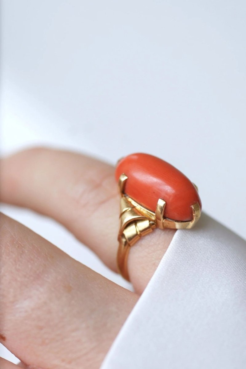 Bague vintage corail sur or - Castafiore