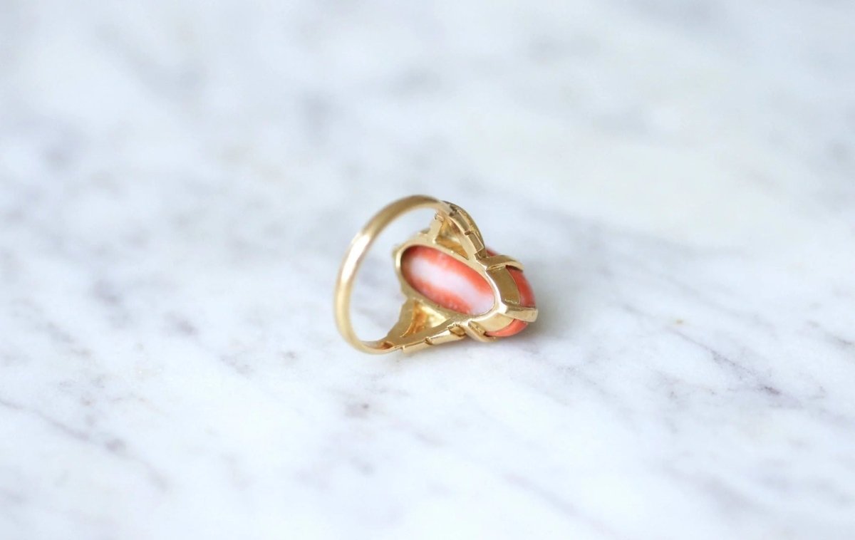Bague vintage corail sur or - Castafiore
