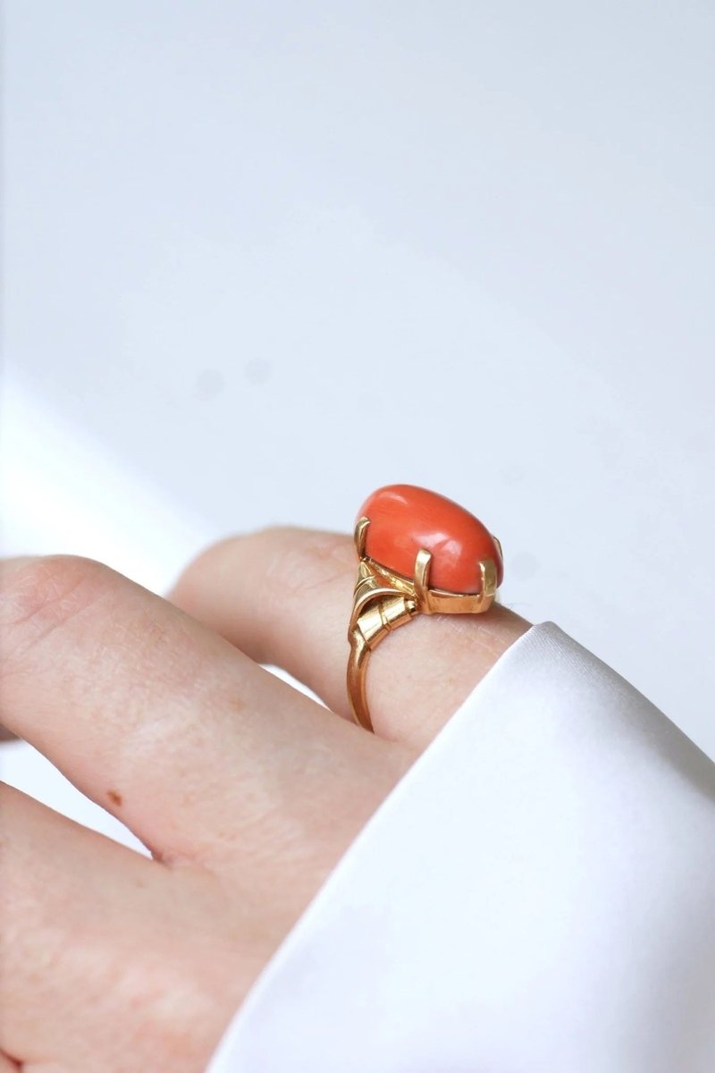 Bague vintage corail sur or - Castafiore