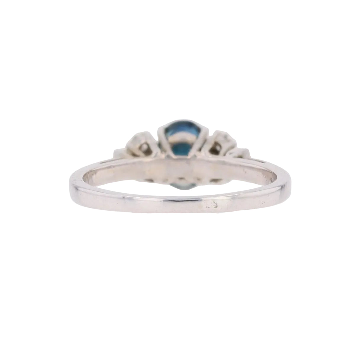 Bague vintage en or blanc et saphir - Castafiore