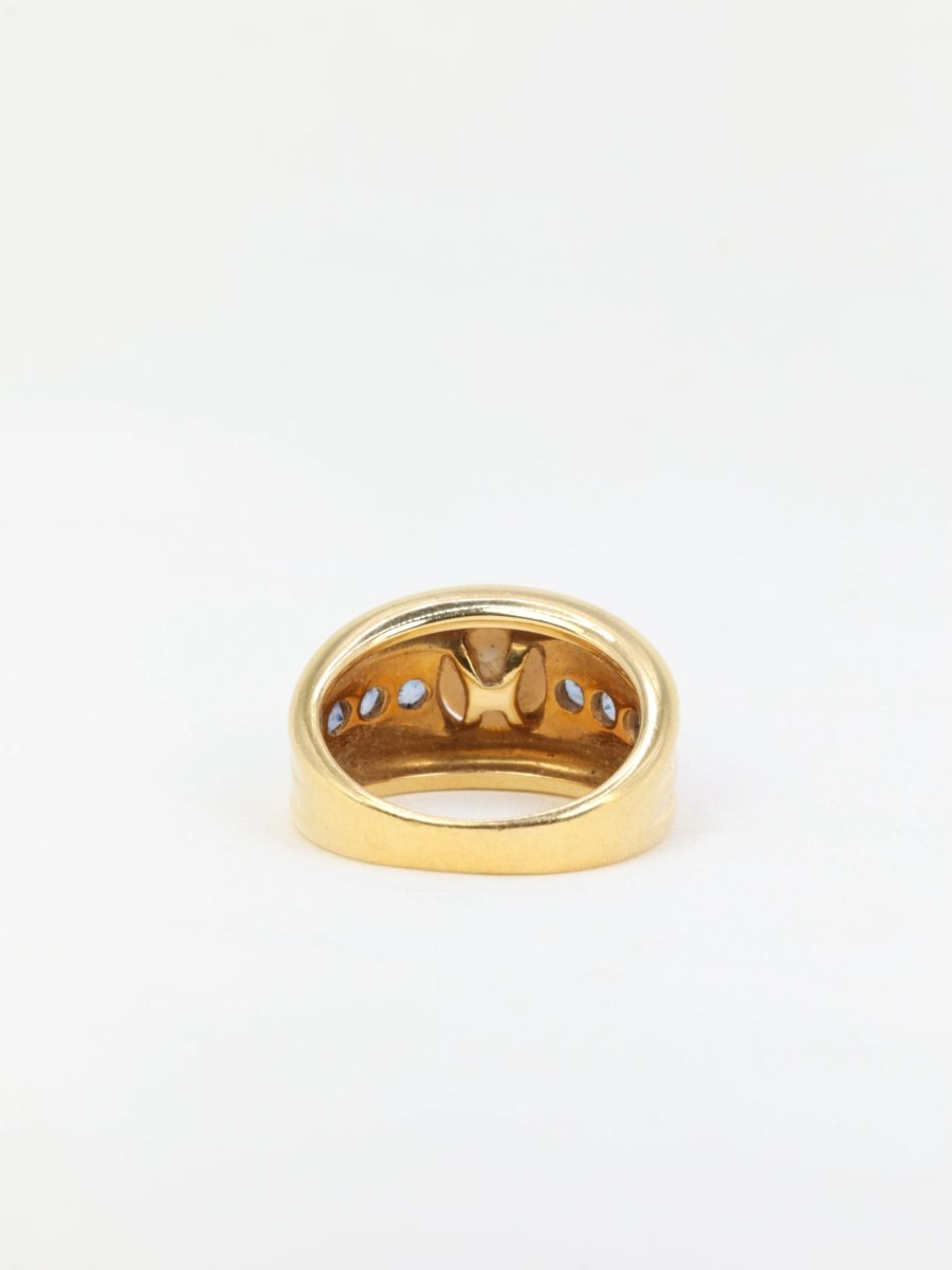 Bague vintage en or jaune, perle et saphirs - Castafiore