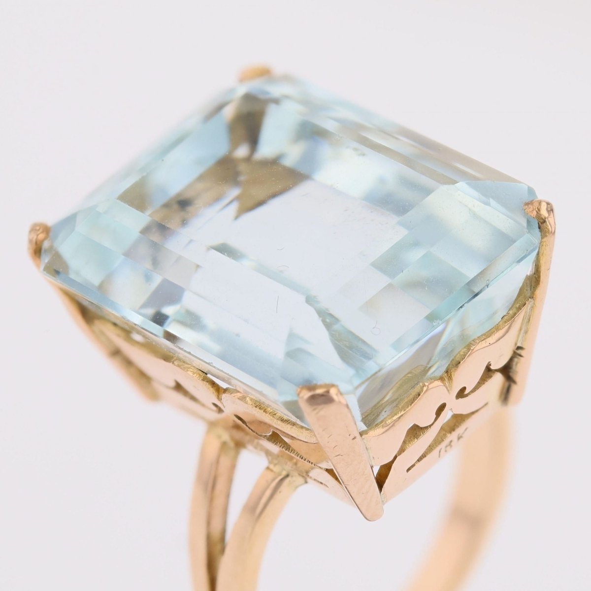 Ring vintage aquamarine rose gold