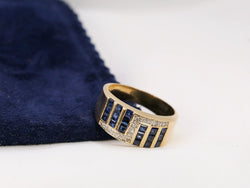 Bague vintage géométrique en or, saphirs et diamants - Castafiore