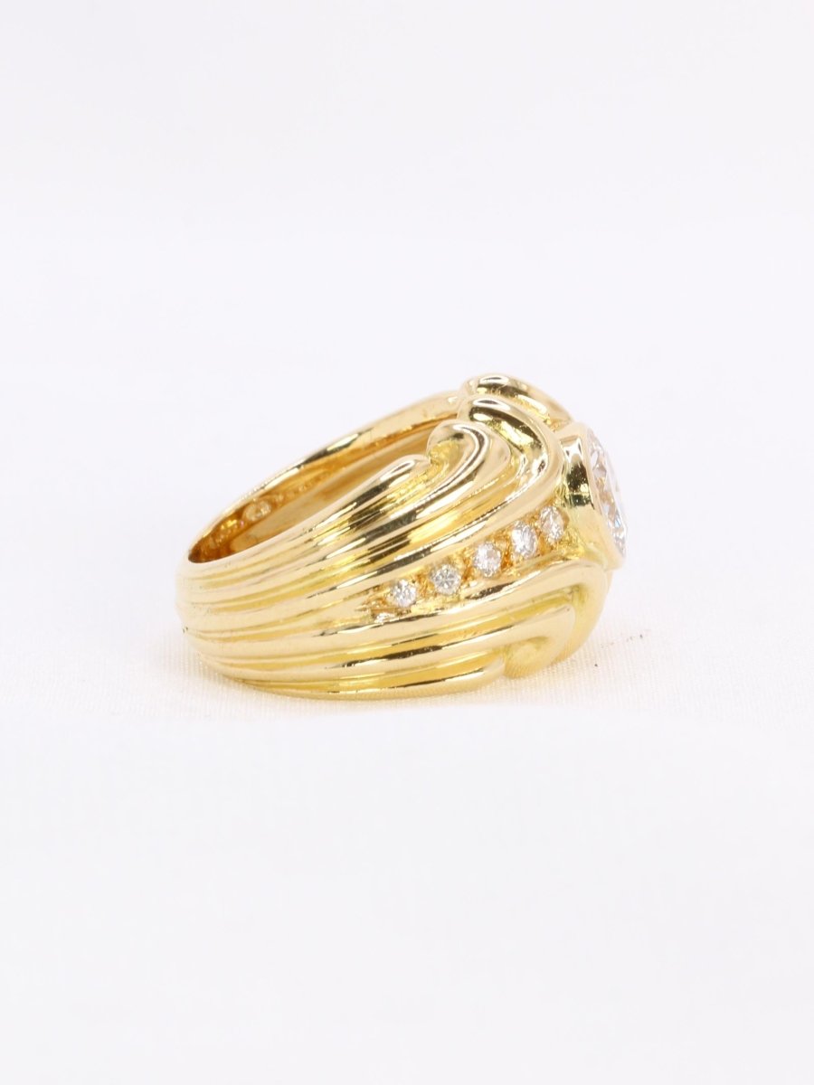 Bague vintage godrons or jaune diamant 0.8 ct - Castafiore