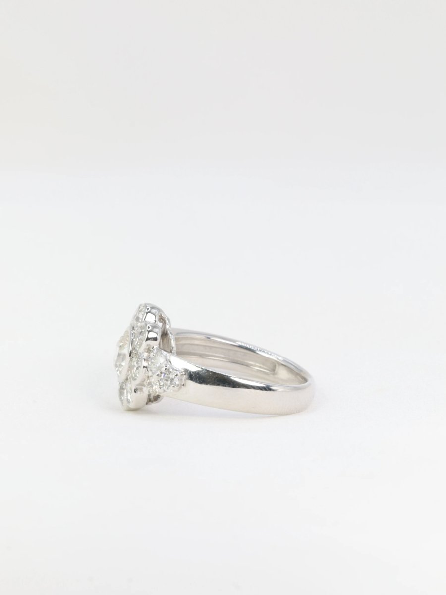 Bague vintage marguerite or blanc diamants taille ancienne - Castafiore