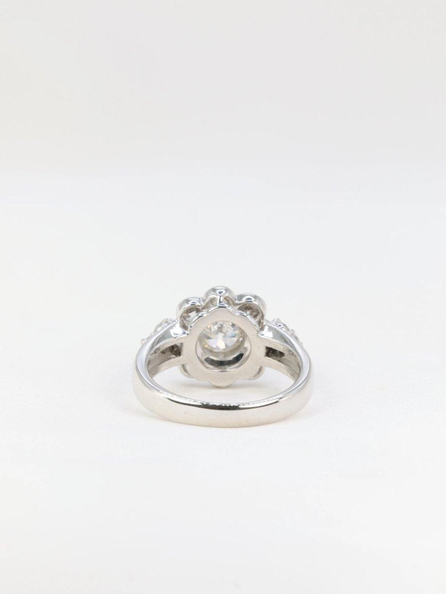 Bague vintage marguerite or blanc diamants taille ancienne - Castafiore