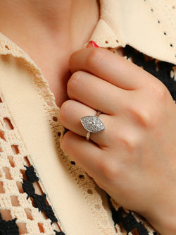 Bague vintage marquise or blanc diamants 1 ct - Castafiore