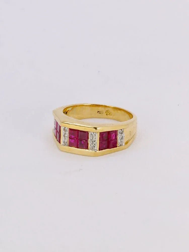 Bague vintage or jaune rubis calibrés diamants - Castafiore