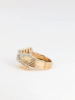 Bague vintage pyramidale en or 18k et diamants - 1950 - Castafiore