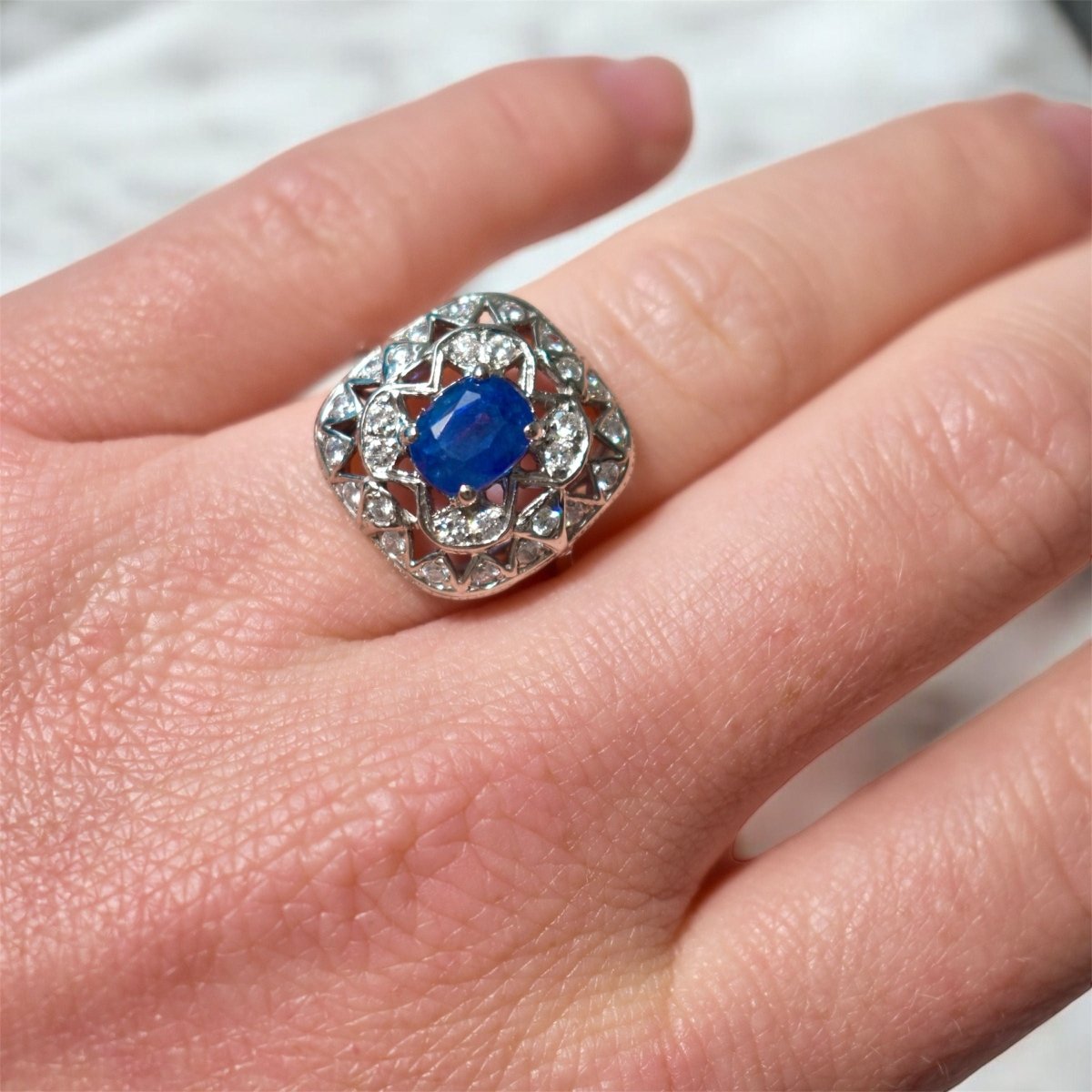 Bague Vintage Saphir et Diamants, Style Art Déco - Castafiore