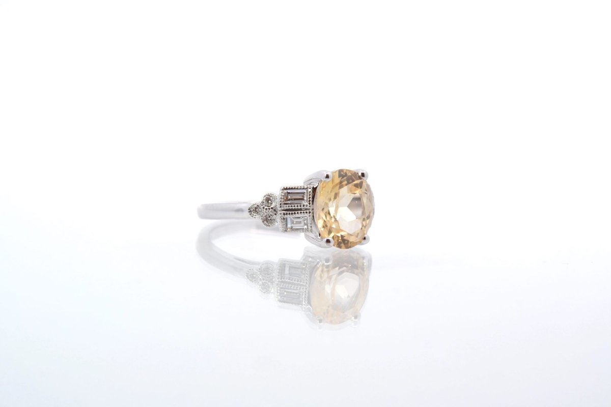 Bague vintage saphir jaune et diamants - Castafiore