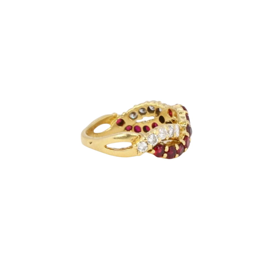 Bague vintage torsadée en or, diamants et rubis - Castafiore