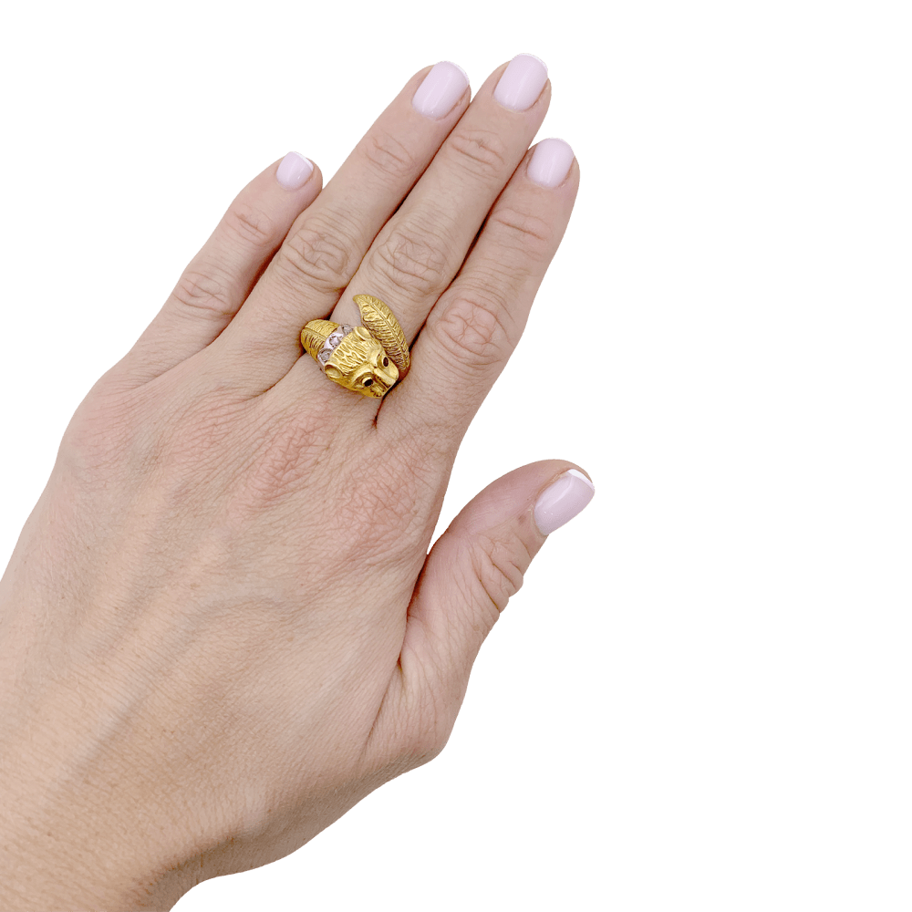 Bague ZOLOTAS en or jaune, or blanc, rubis et diamants - Castafiore