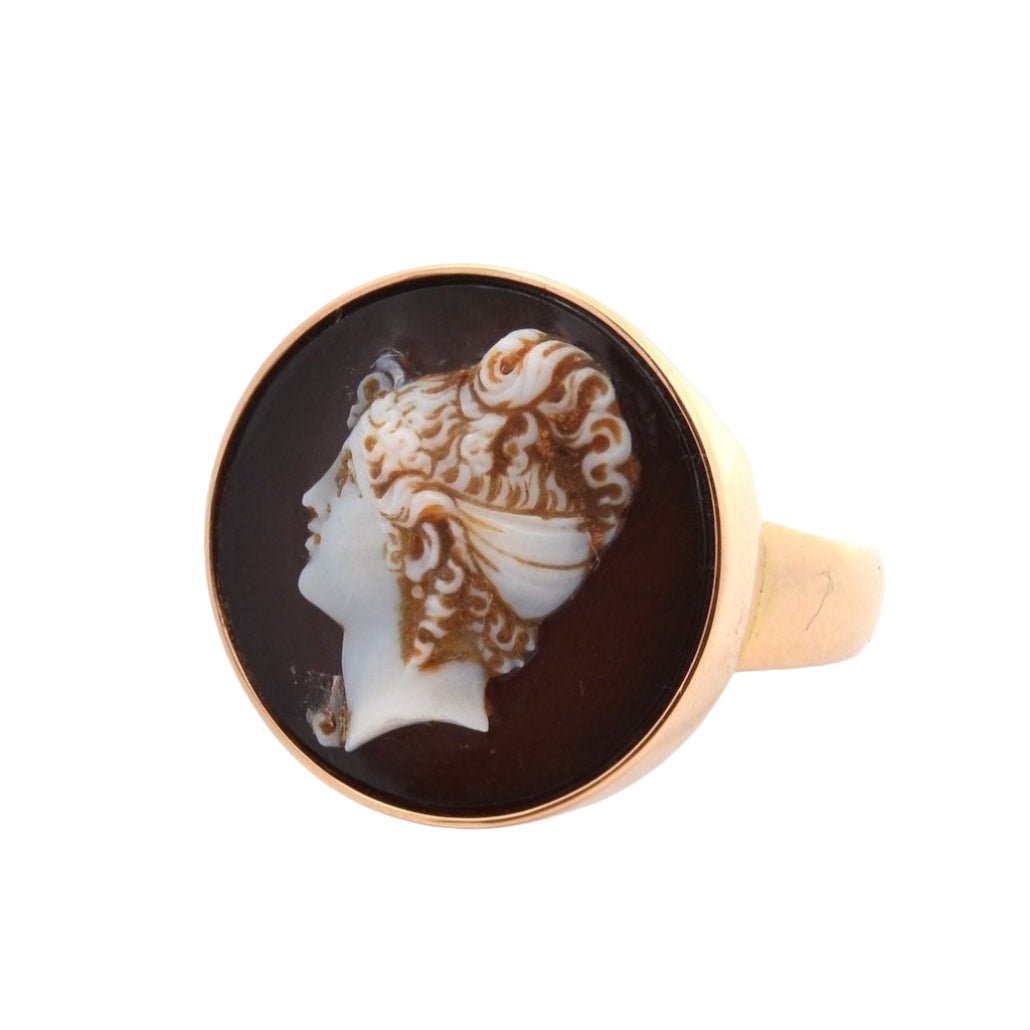 Baguer en or jaune et camée - Castafiore