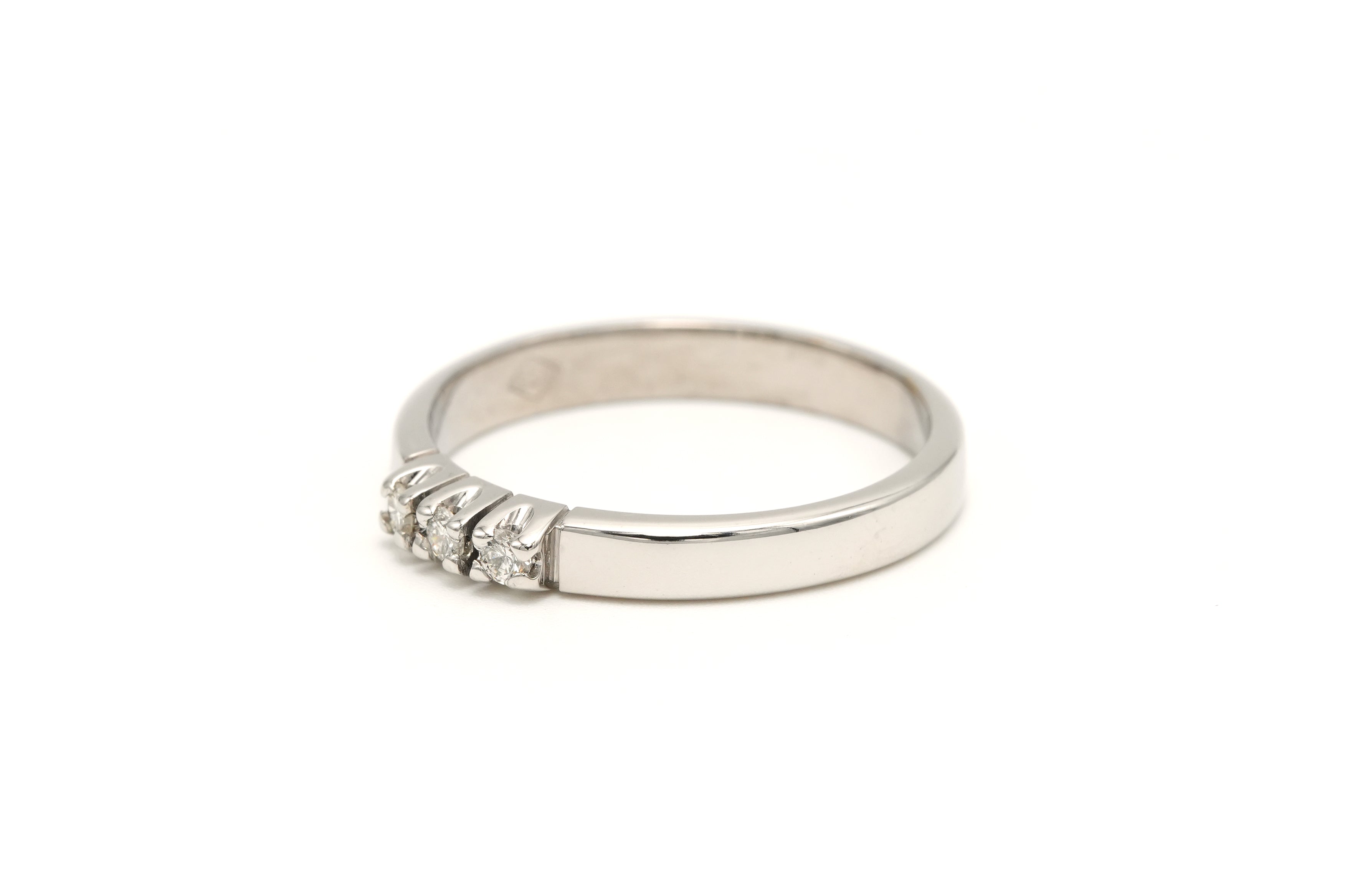 Bague Trilogie en or blanc et diamants