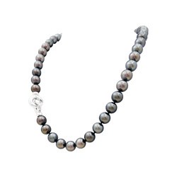 White Gold Pearl Necklace