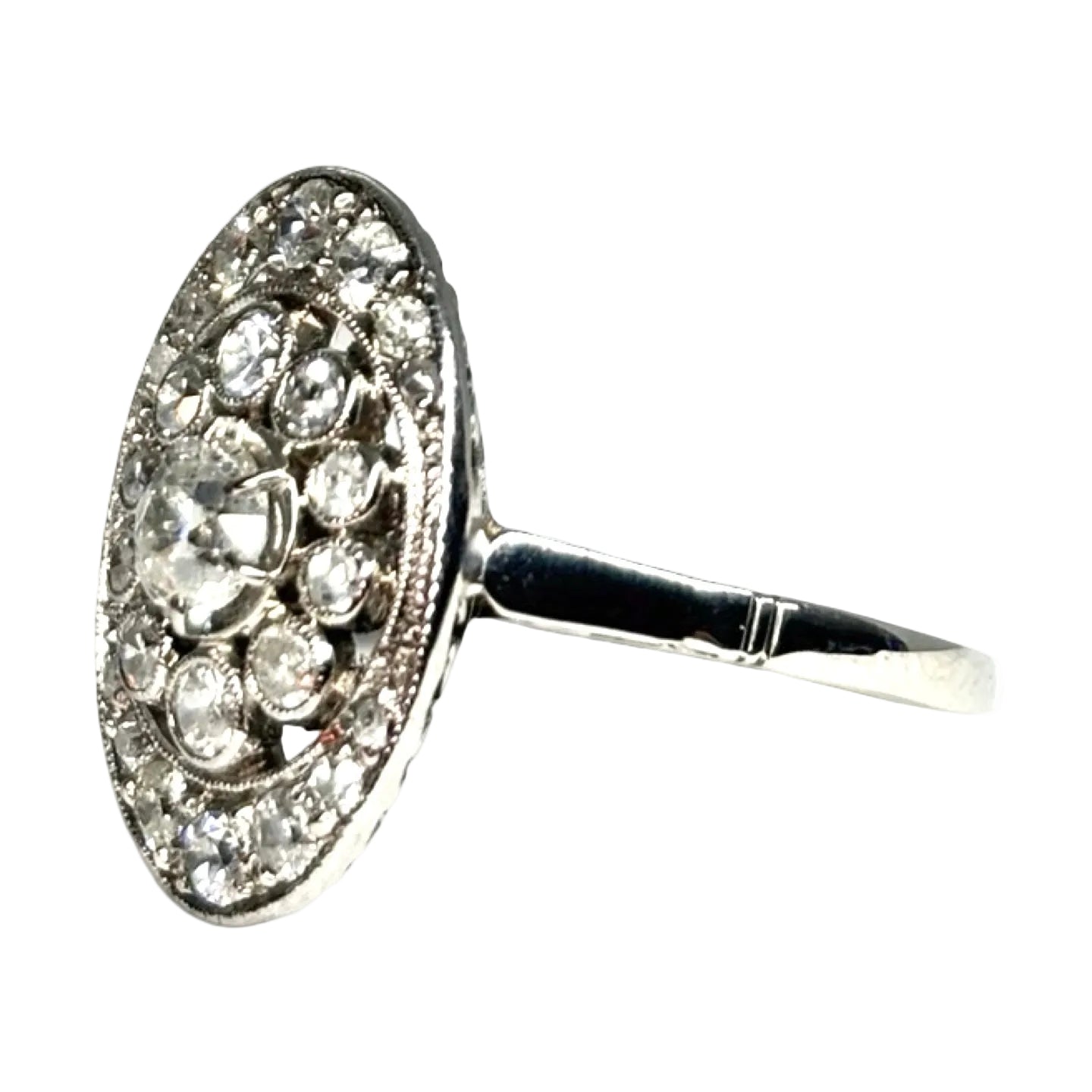 Vintage white gold ring with diamonds, 0.50 ct