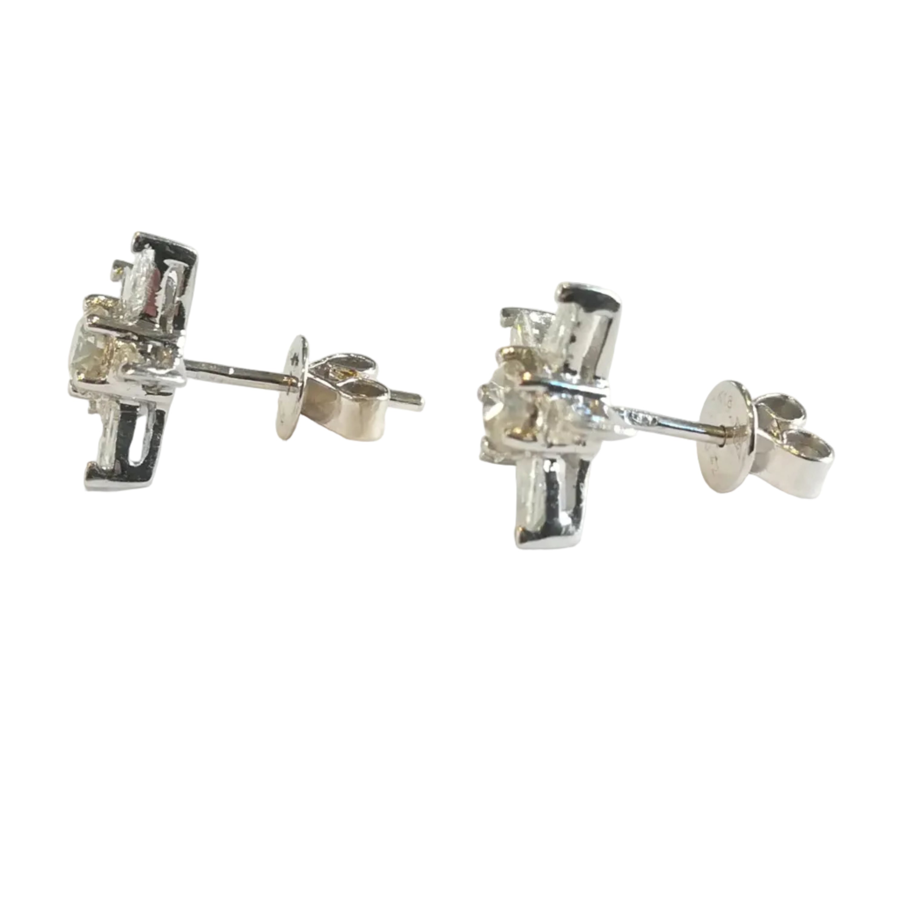 Boucles d'oreilles Puces en or blanc et diamants