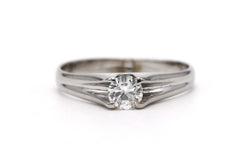 Bague Solitaire en or blanc et diamant