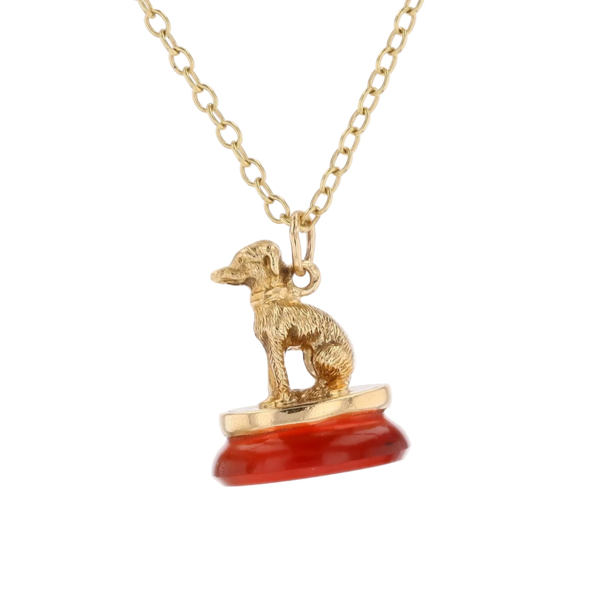 Yellow gold and carnelian pendant