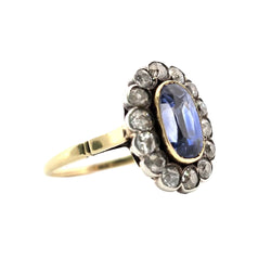 Entourage Ring in yellow gold, silver, sapphire, and diamonds