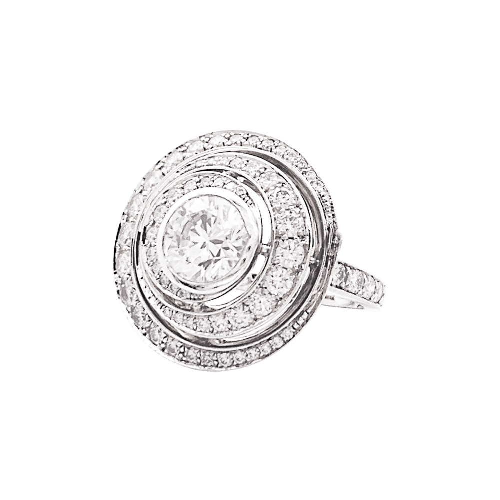 Bague Boucheron, "Idylle", or blanc et diamants.