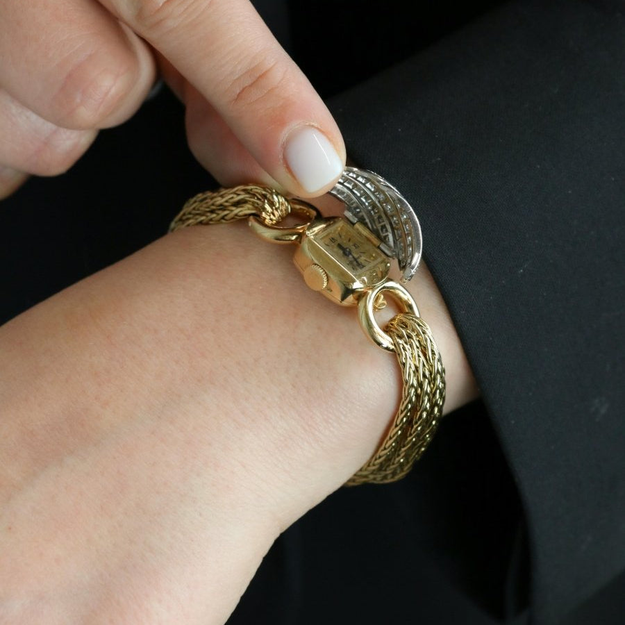 BOUCHERON Montre à secrets or jaune diamants - Castafiore