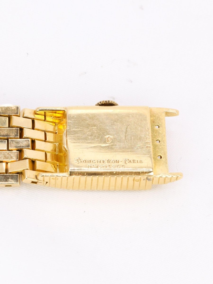 BOUCHERON Montre vintage or jaune - Castafiore