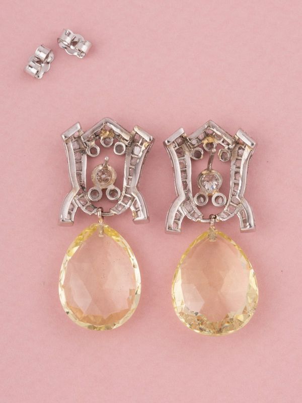 Boucle d'oreilles Art Déco, en or gris 18k et diamants - Castafiore