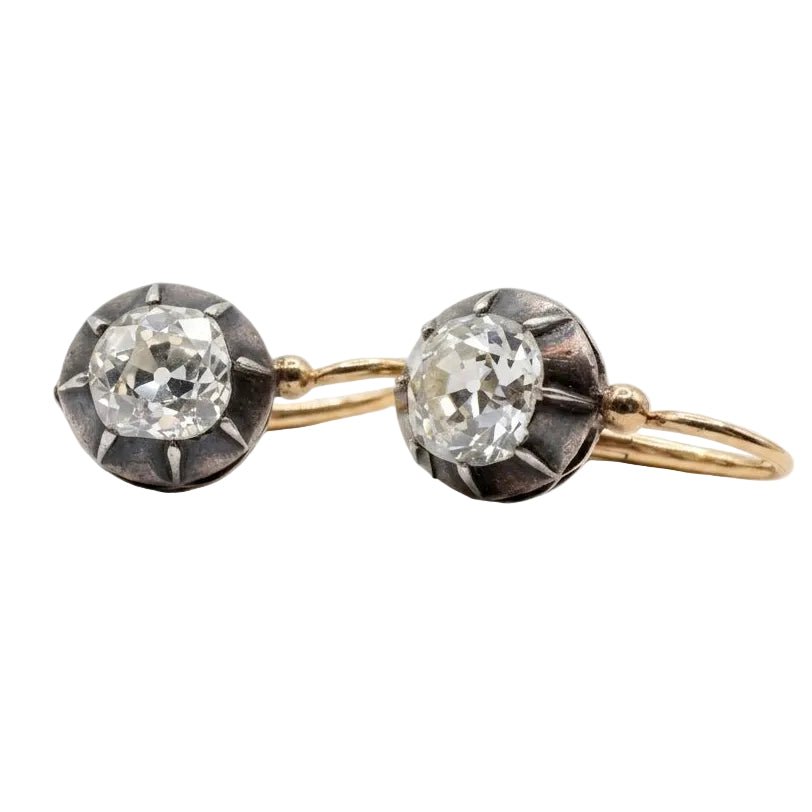 Boucle d’oreilles Dormeuses en or jaune et diamants - Castafiore