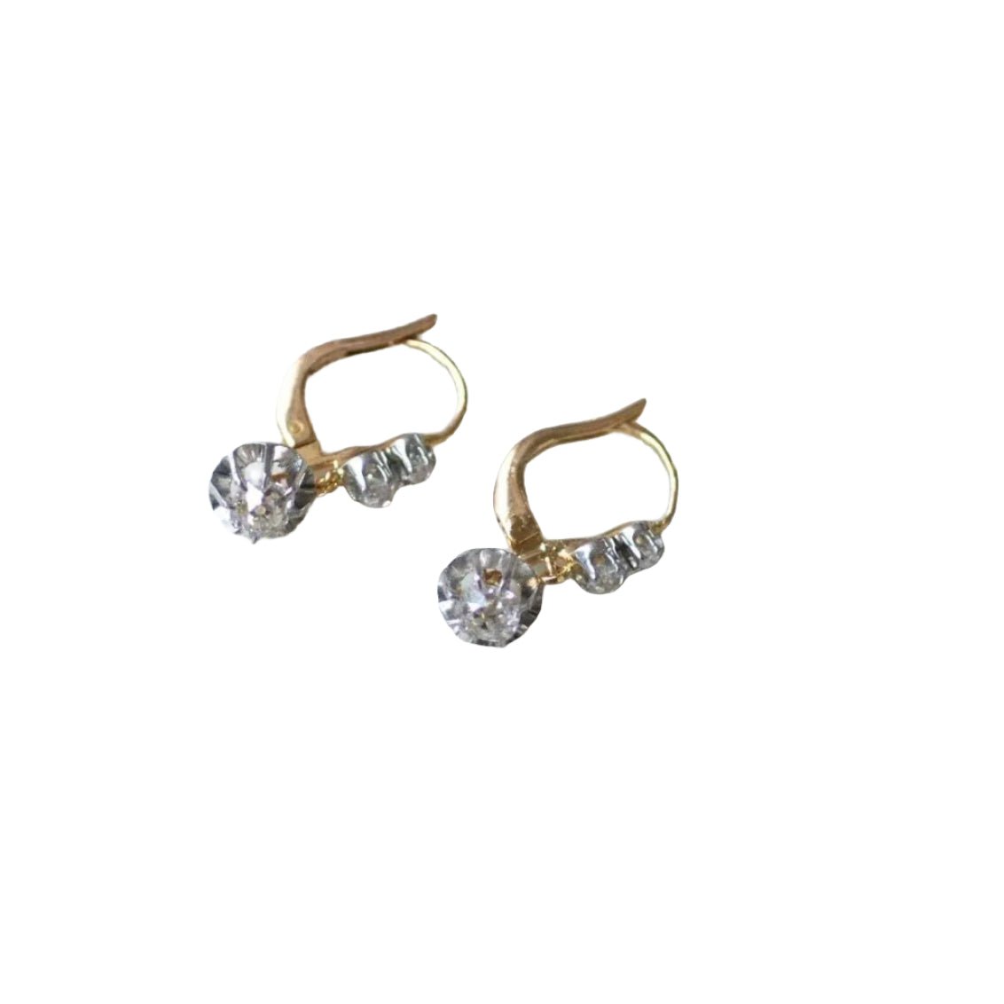 Boucle d'oreilles Dormeuses en or jaune, platine et diamants - Castafiore