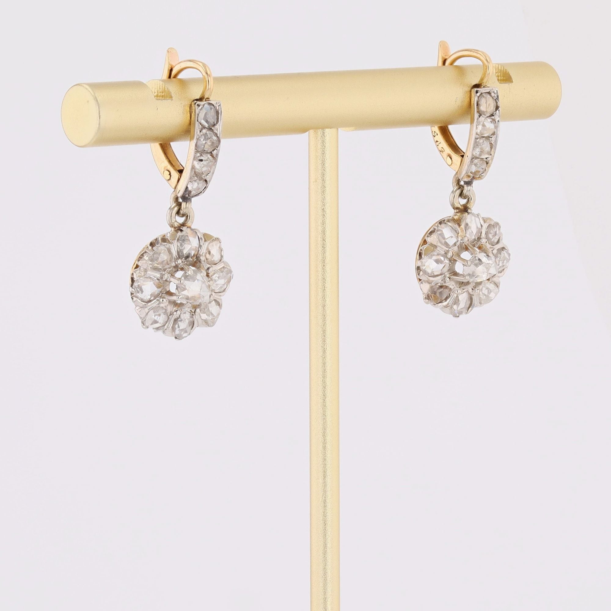 Boucles d'oreilles anciennes diamants pendantes
