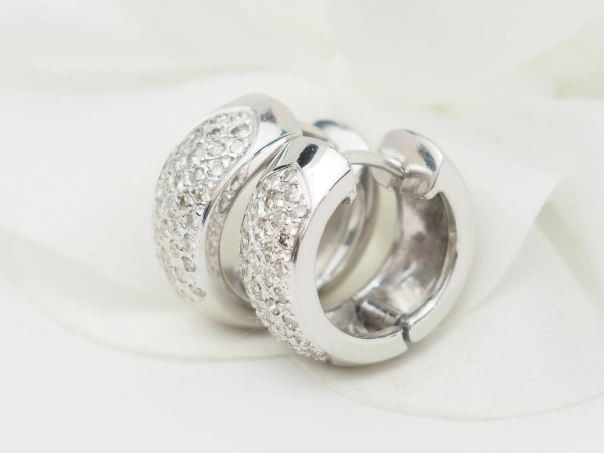 Boucles d'oreille créoles en or blanc et diamants - Castafiore