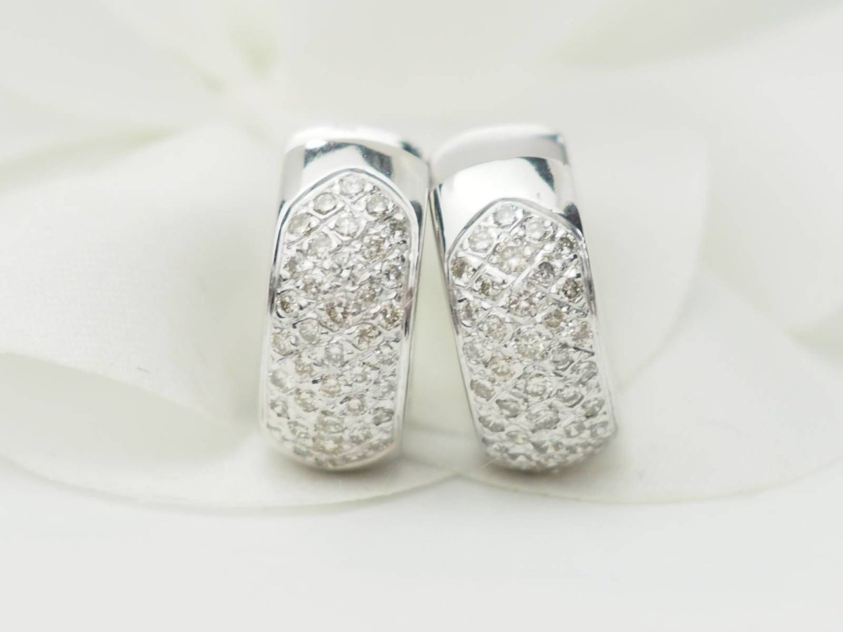 Boucles d'oreille créoles en or blanc et diamants - Castafiore