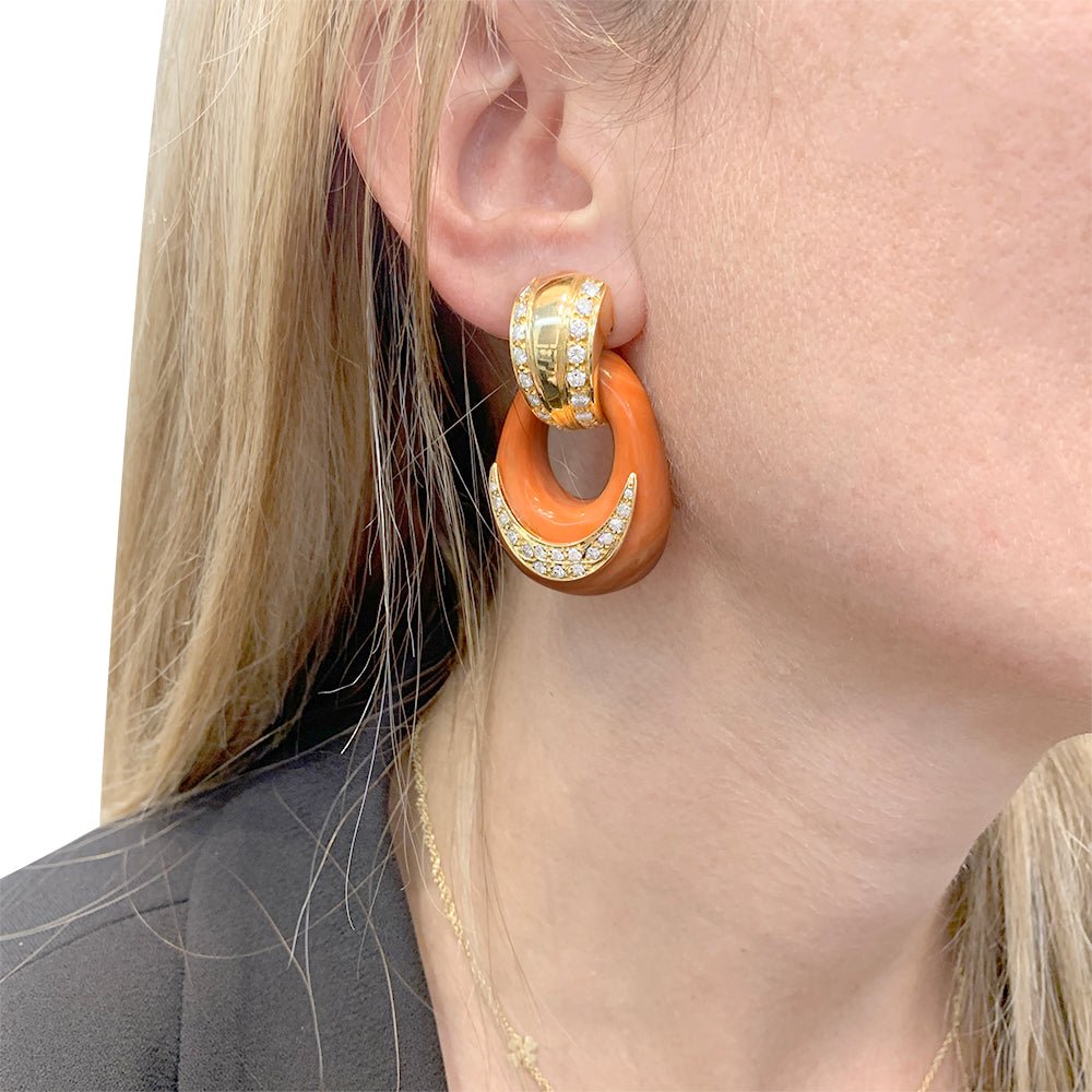 Boucles d'oreille vintage or jaune, diamants, corail - Castafiore