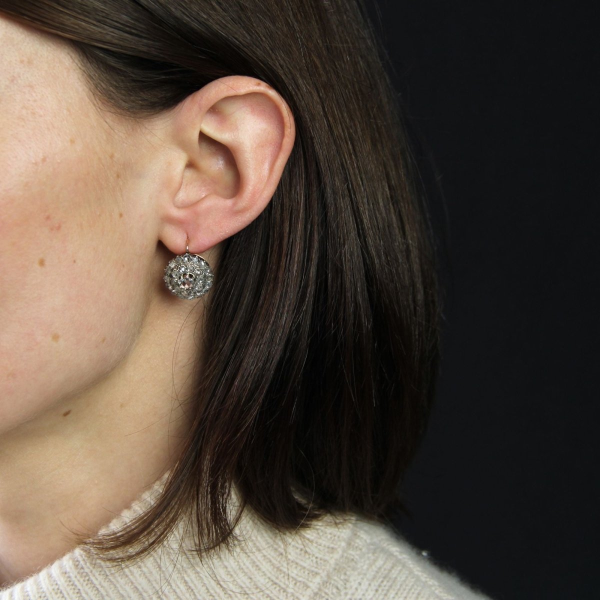 Boucles d'oreilles ancienne diamants taillés en rose en dormeuse - Castafiore