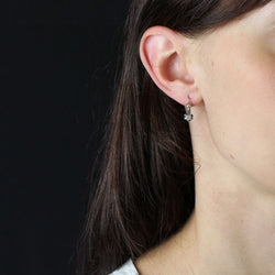 Boucles d'oreilles ANCIENNES Diamants en or blanc et platine - Castafiore