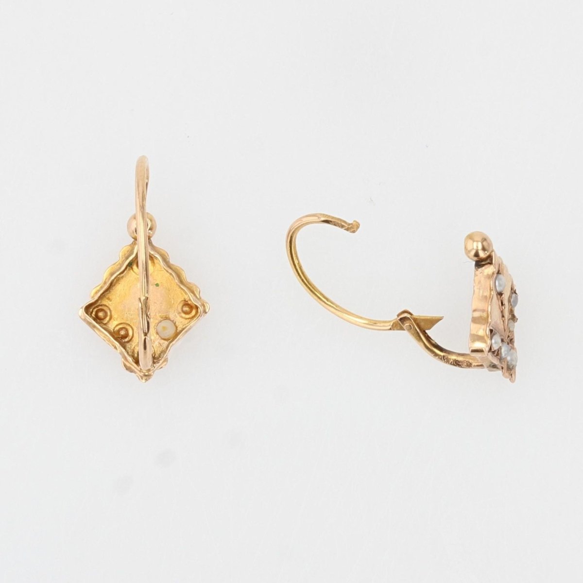Boucles d'oreilles ANCIENNES Dormeuses en or rose perles fines - Castafiore